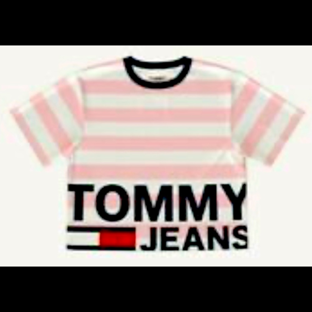 Tommy Hilfiger Crop Top. Size medium